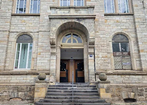 Bahnhofsgebäude Weißenfels 
