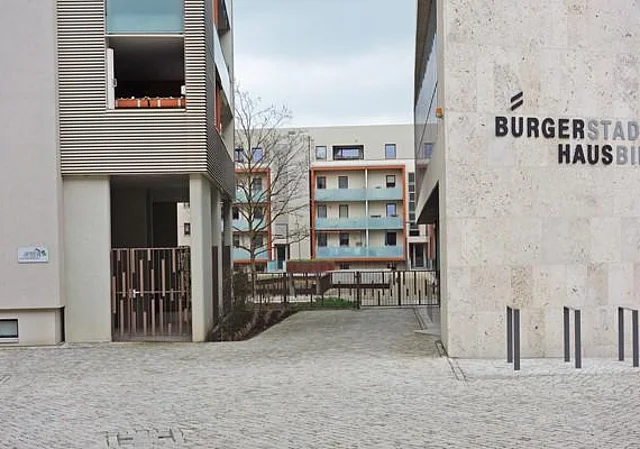 Zugang Wohnanlage Engelsburg