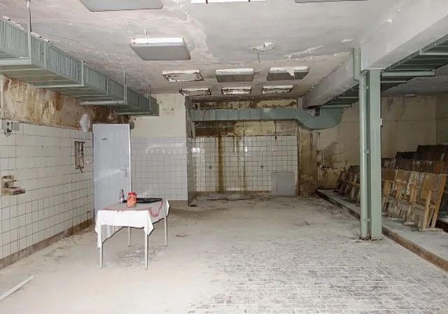 Lehrgebäude Hörsaal Untergeschoss