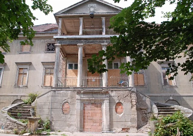 Schloss Henriette | Helmsdorf