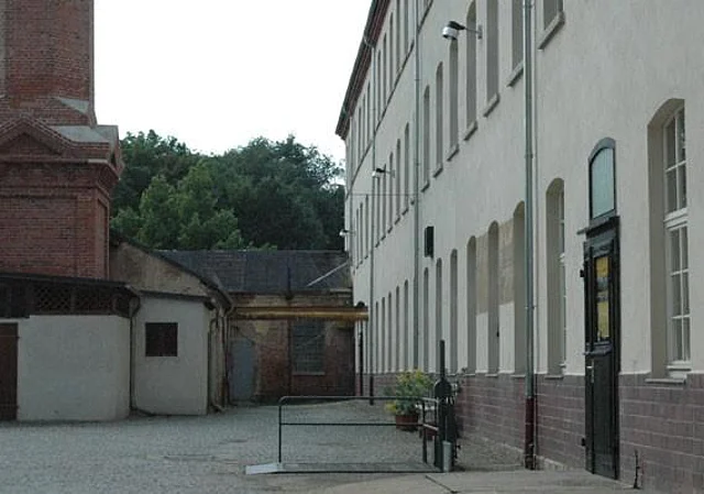 Tuchfabrik Gebr. Pfau, Webereigebäude
