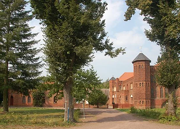 ehemaliges Jagdhaus Haideburg, Zufahrt 