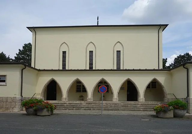 Trauerhalle