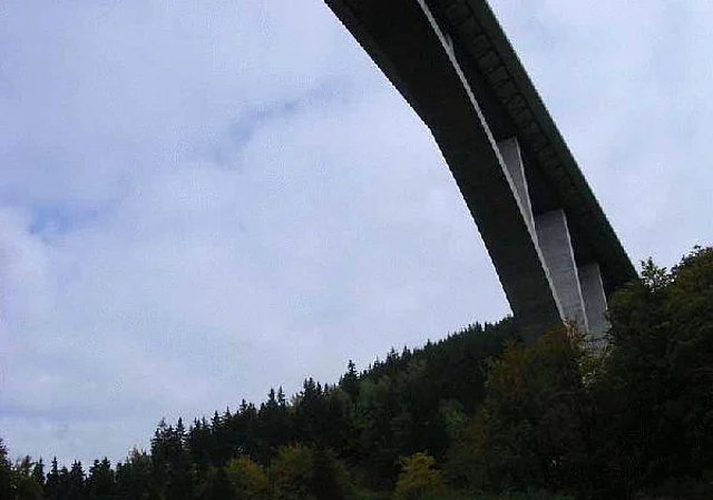 A71 Autobahnbrücke Wilde Gera Detail