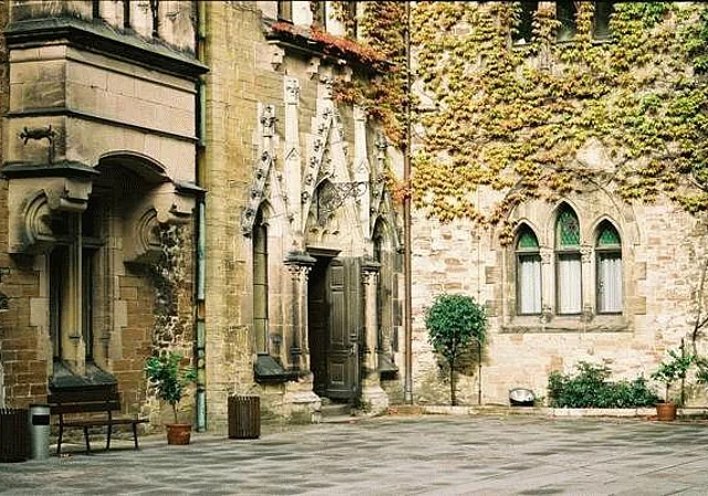 Schloss Wernigerode, Hof, Westen