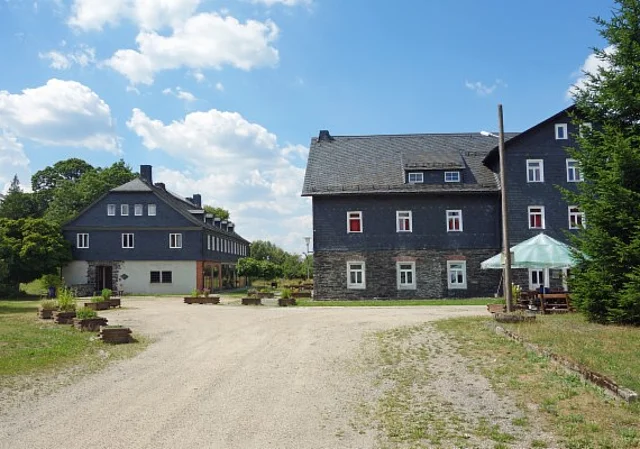 Remise und Südostseite Kaue