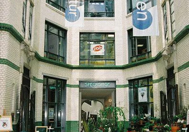 Hansa Haus, Innenhof