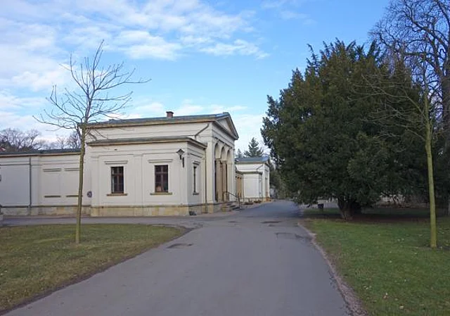 Kolumbarium Westseite