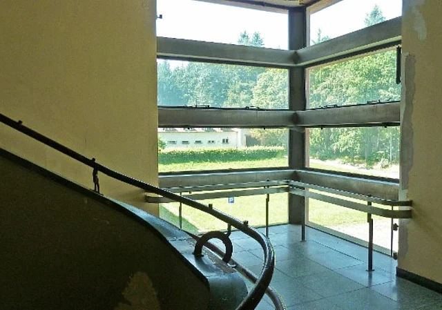 Hauptgebäude (Klinik), Südflügel