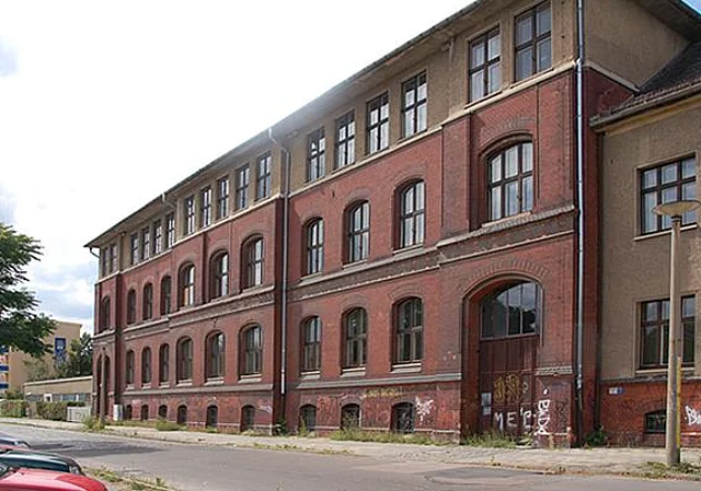 ehemalige Berufsbildende Schule III Dessau (Chapon-Schule)
