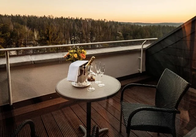 Berghotel Bastei, Terrasse Doppelzimmer Felsblick