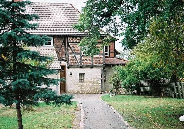 Eingang, Richtung Norden