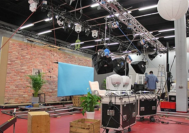 MCA, Studio 5