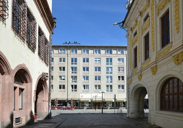 Ostfassade, Naschmarkt, Alte Börse