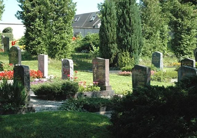 Friedhof, Richtung Nordosten