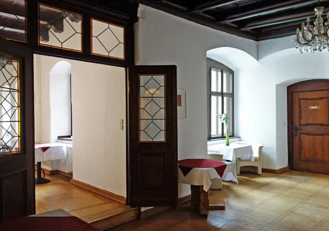 Neues Schloss - Flur