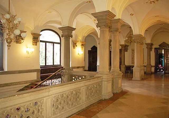 Foyer im 2. Obergeschoss