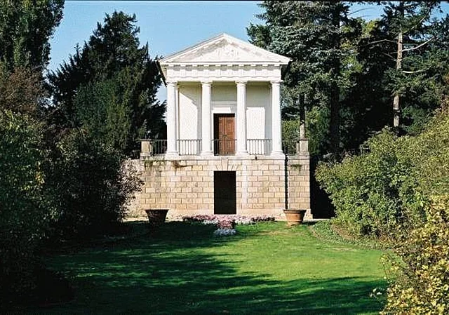 Floratempel, Südost