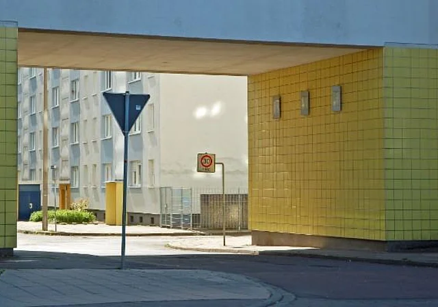 Richard-Paulick-Straße-01