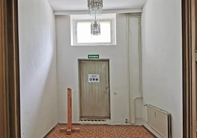 Keller Nebenausgang