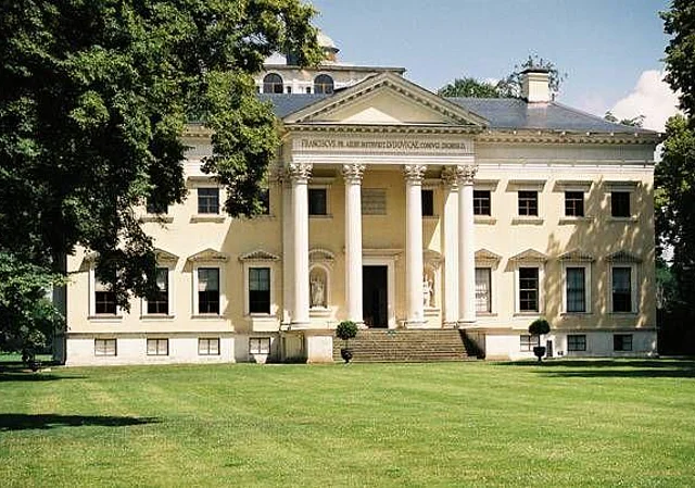 Schloss Wörlitz, Südwest