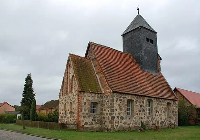 Dorfkirche Ipse, Nordost
