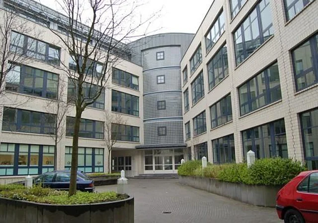 Innenhof Weißkopfstraße