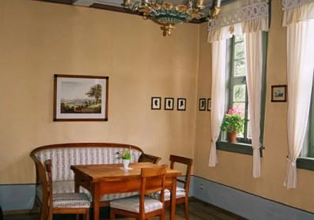 Charlottes Salon