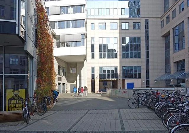 Nordflügel Richtung Krautgasse