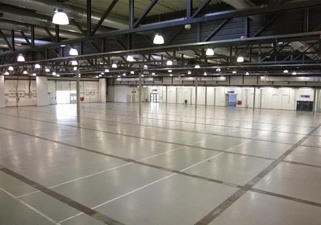 Halle 4