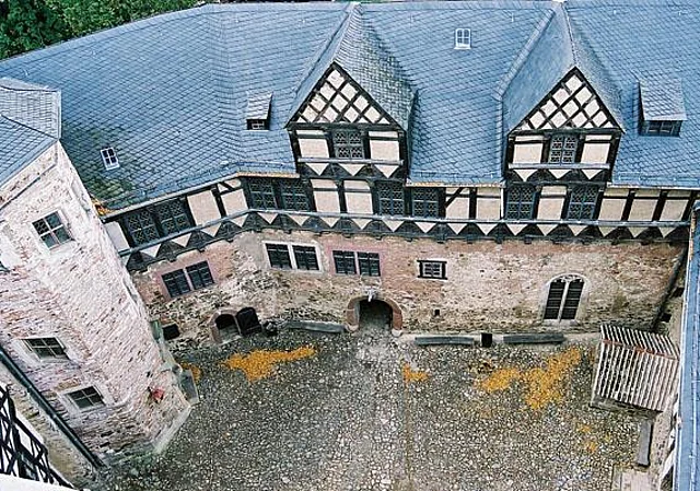 Kernburg, Westflügel