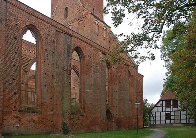 Gardelegen, Nicoliakirche, Nordseite