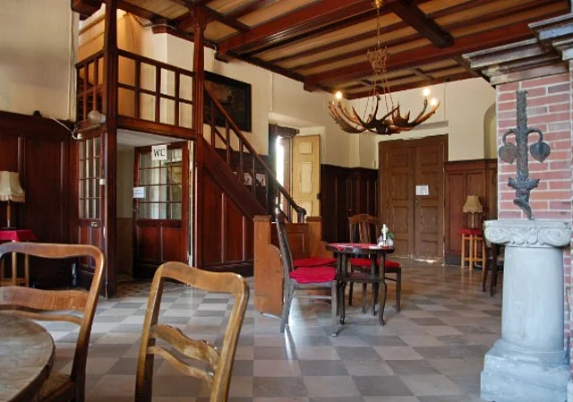 Schloss Ostrau, Café im Nordflügel