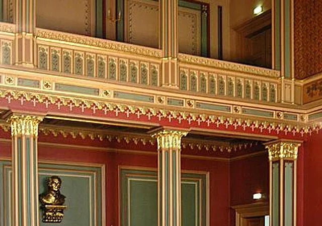 Rathaus, Bürgersaal