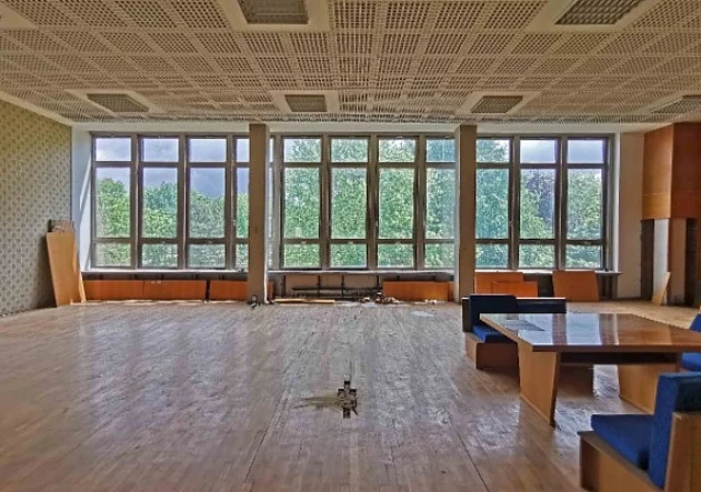 Großer Konferenzraum