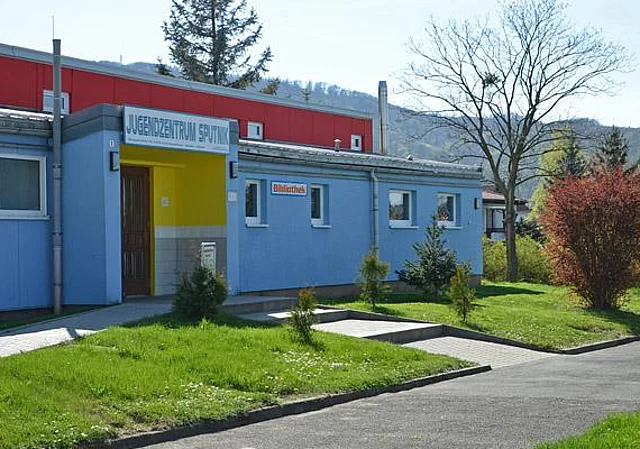 Eingang, Nordost