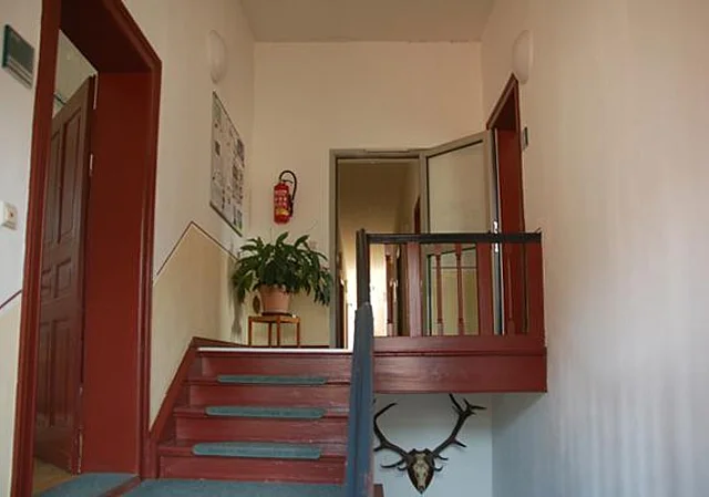Treppenhaus zum 1. Obergeschoss