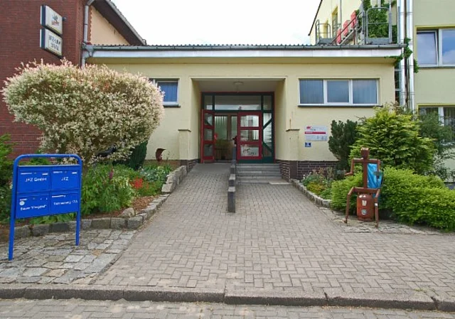 LIW-Saal Gardelegen, Eingang