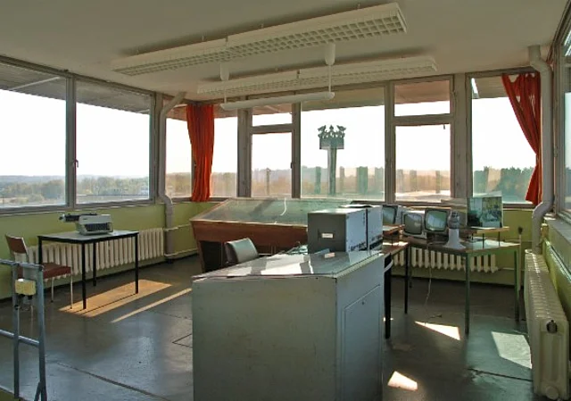 Kommandozentrale im obersten Geschoss