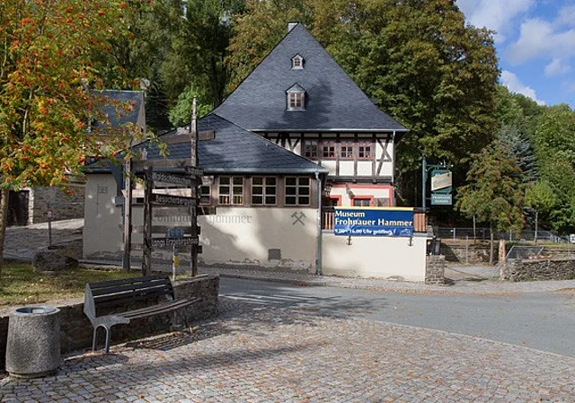 Herrenhaus und Hammerschenke
