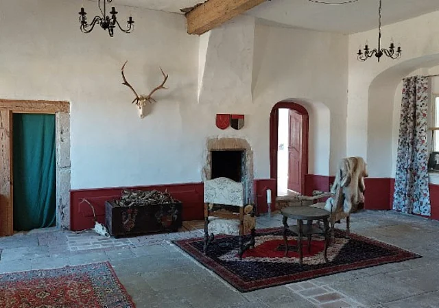 Burg Liebenau, Jagdsaal