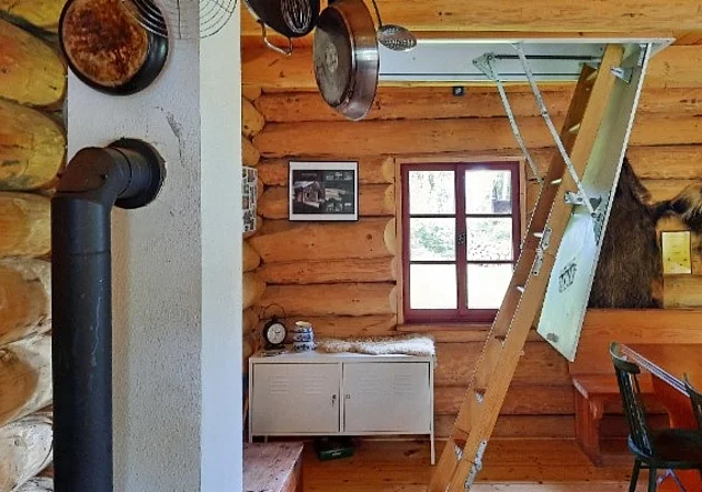 Blockhütte innen