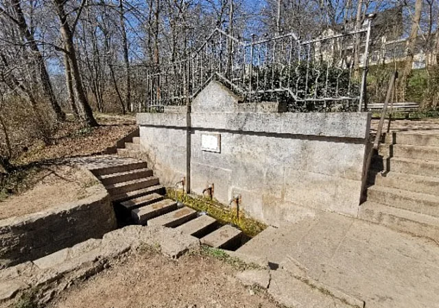 Drei Quellen Brunnen