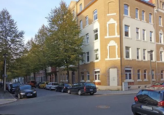 Fritz-Büchner-Straße Ecke Lassallestraße