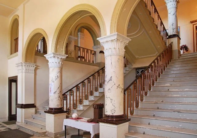Neues Schloss Tangerhütte, Erdgeschoss