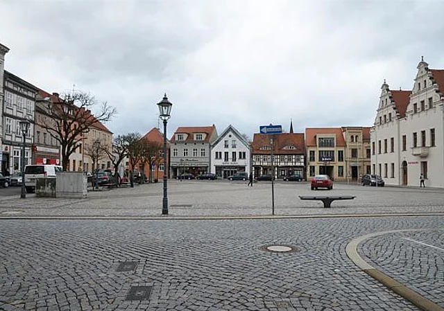 Markt, Nordwestseite