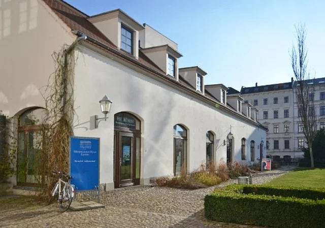 Mendelssohn-Haus, Remise