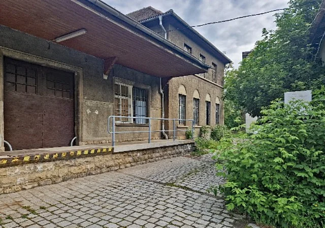 Bahnhofsgebäude Weißenfels