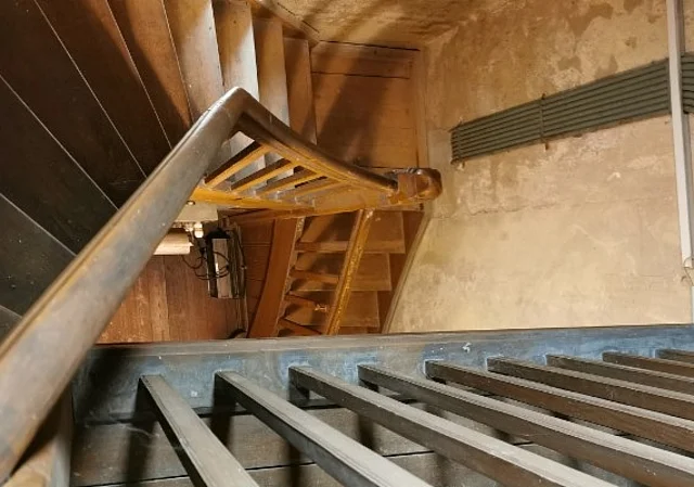 Aufgang Mechanik Orgel