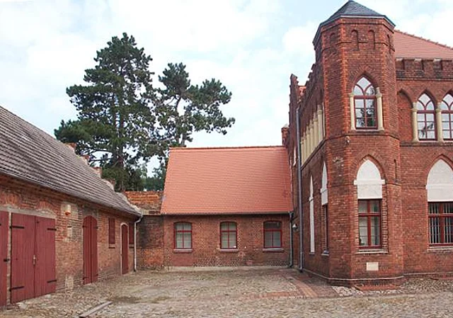 Nebengebäude, Süden